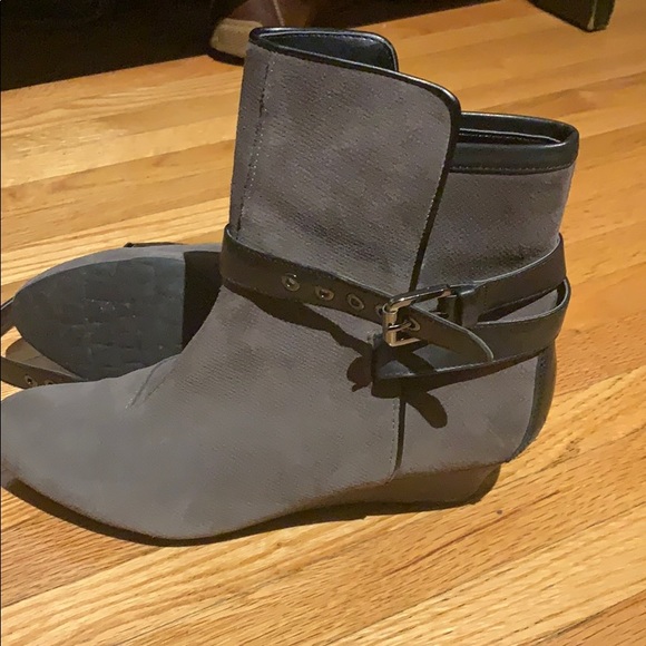 Grey wedge booties - Picture 4 of 4